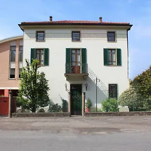 La Sosta Fuori Stazione Bed & Breakfast